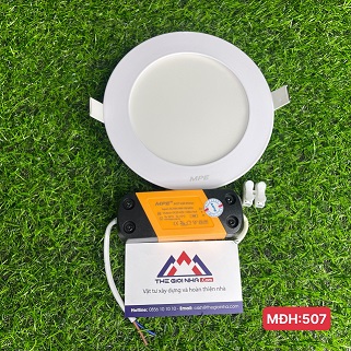 Đèn Led panel âm trần tròn 9W MPE RPL-9T ánh sáng trắng, KT Þ150x22 mm, đục lỗ Þ130 mm (Mã đặt hàng: 507)